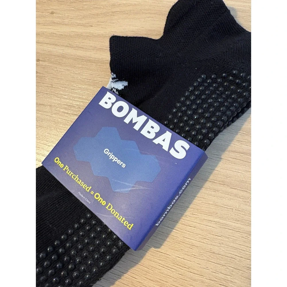 NWT Bombas Gripper Ankle Socks Large Black Midweight Non-Slip Cushion Cotton NWT